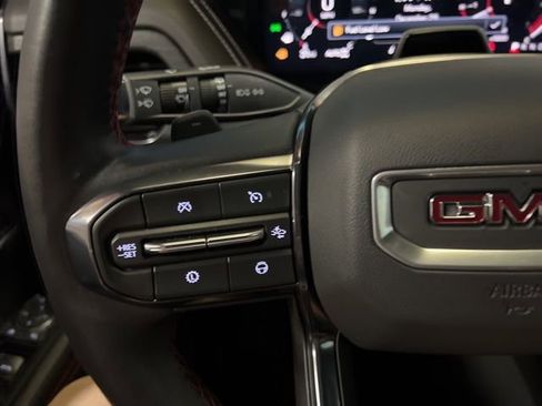 Used 2025 GMC Yukon XL AT4 Ultimate image 38