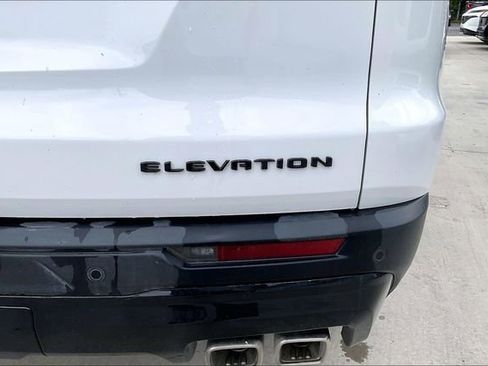 Used 2026 GMC Acadia Elevation w/ Black Edition FWD image 24