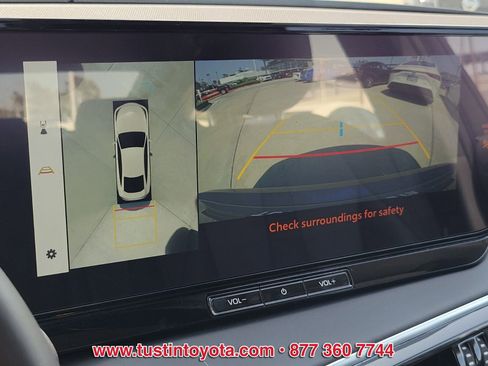 Certified 2025 Toyota Mirai XLE RWD image 21