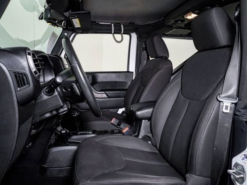 Used 2017 Jeep Wrangler Sport w/ Quick Order Package 24S image 17