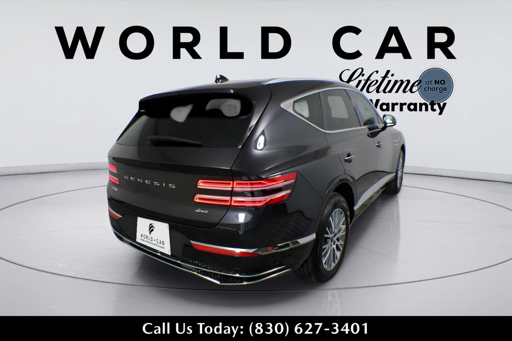 Used 2025 Genesis GV70 3.5T Sport w/ Sport Advanced Package AWD/4WD image 3