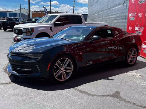Used 2016 Chevrolet Camaro LT RWD image 4