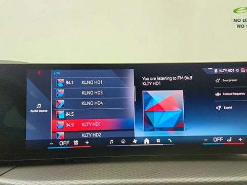 Used 2026 BMW M440i Convertible RWD image 50