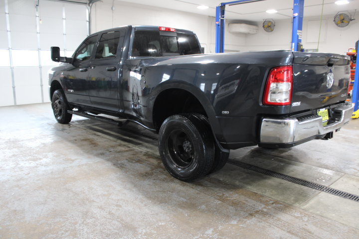 Used 2020 RAM 3500 Tradesman AWD/4WD image 8