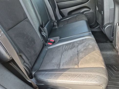Used 2020 Jeep Grand Cherokee Laredo w/ Laredo X Package RWD image 19