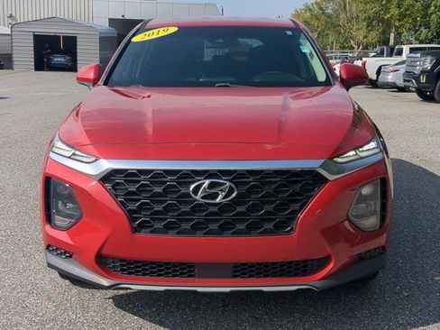 Used 2019 Hyundai Santa Fe SE FWD image 8