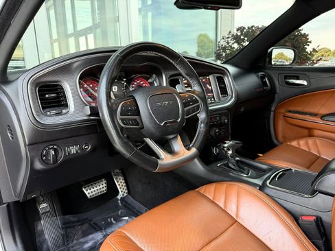 Used 2020 Dodge Charger SRT Hellcat w/ Harman/Kardon Audio Group RWD image 27