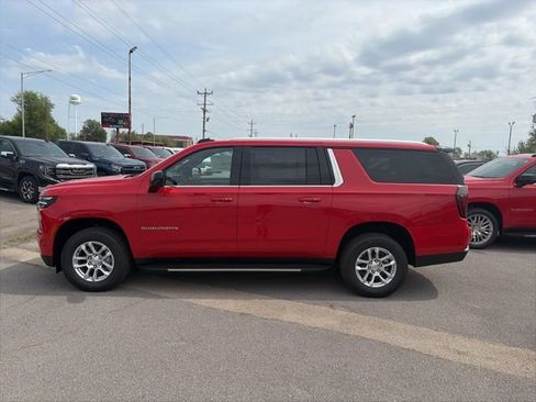 New 2026 Chevrolet Suburban LS image 3