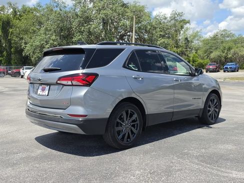 Used 2023 Chevrolet Equinox RS w/ RS Leather Package FWD image 5