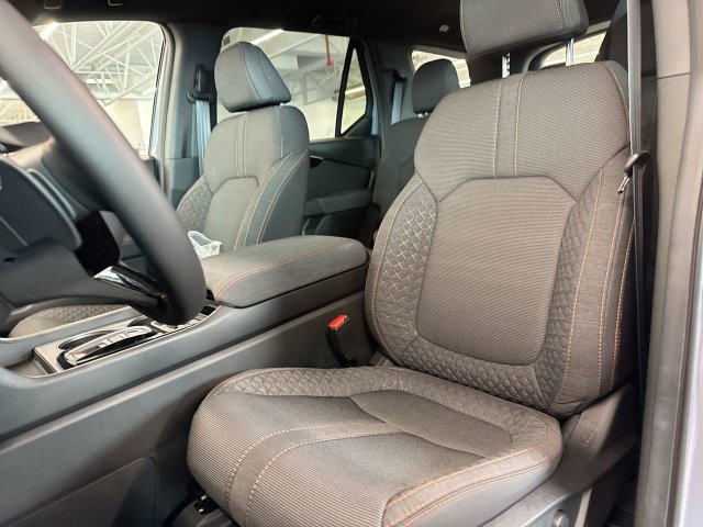 New 2026 Honda Pilot Sport image 18