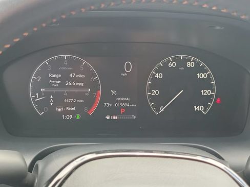 Used 2025 Honda HR-V Sport image 21