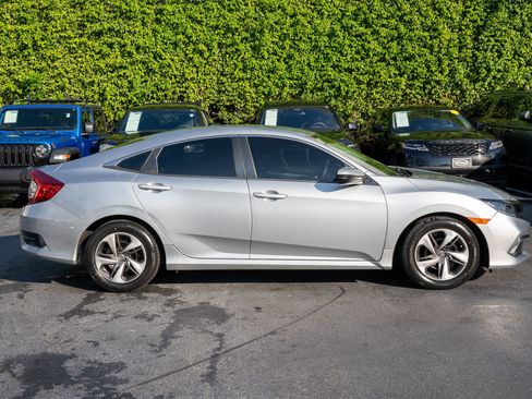 Certified 2019 Honda Civic LX image 4