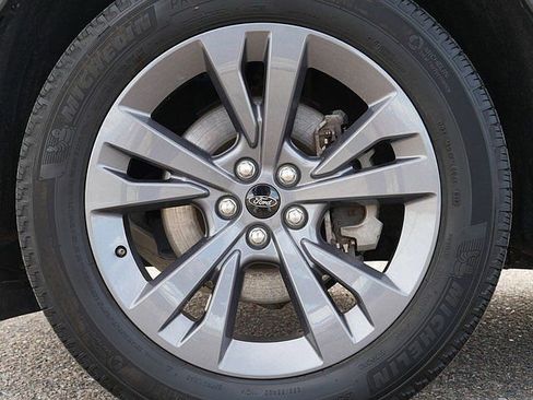 Used 2023 Ford Explorer XLT w/ Equipment Group 202A image 61