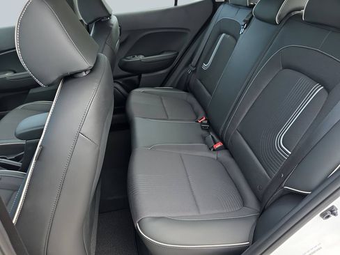 Certified 2026 Hyundai Venue SEL FWD image 30