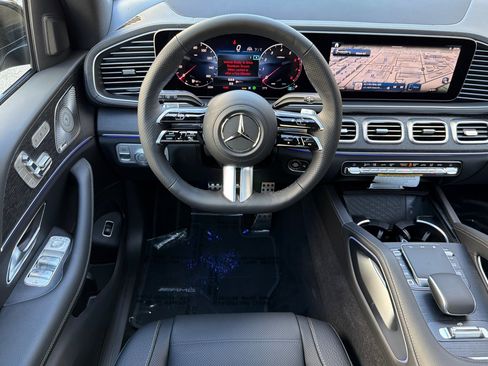 New 2026 Mercedes-Benz GLS 450 4MATIC image 13