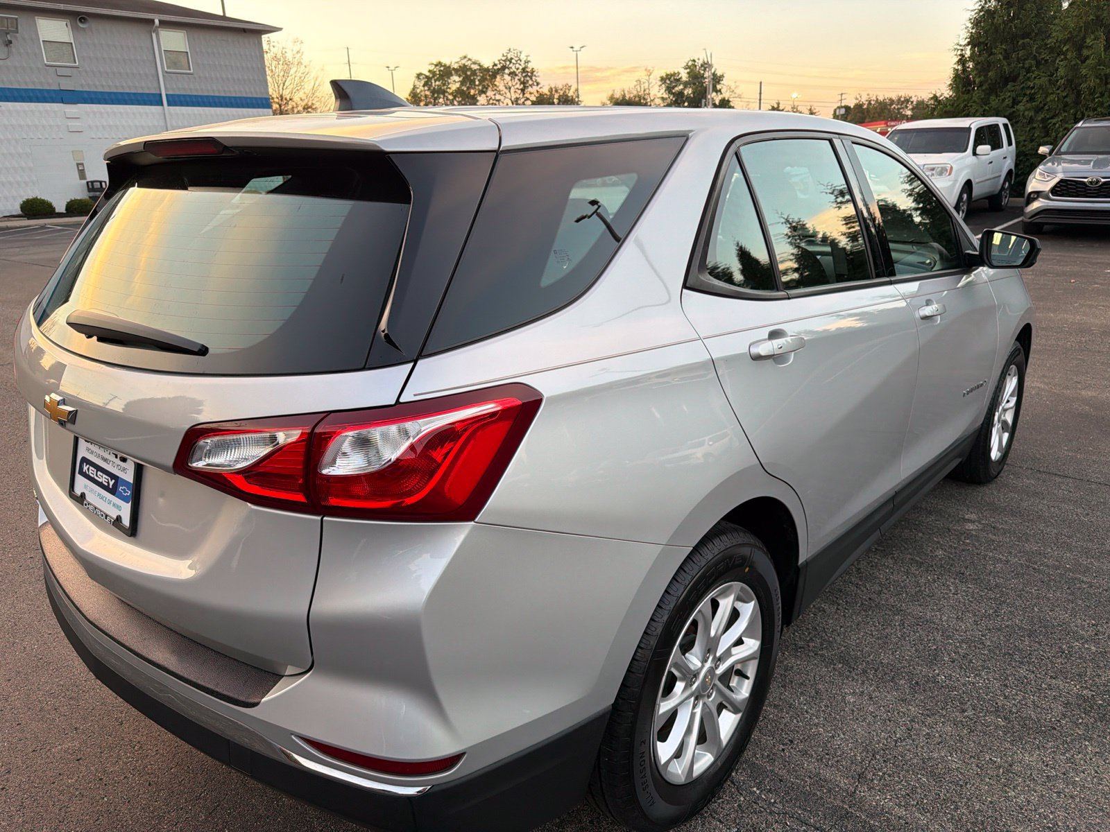 Used 2018 Chevrolet Equinox LS FWD image 5