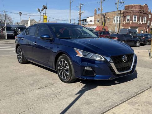 Used 2019 Nissan Altima 2.5 S image 3