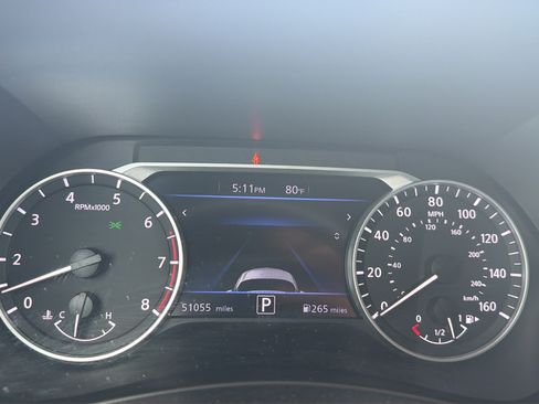 Certified 2024 Nissan Sentra SV FWD image 10