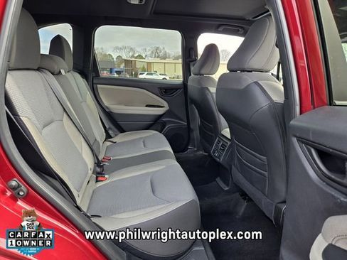Used 2025 Subaru Forester Premium image 21