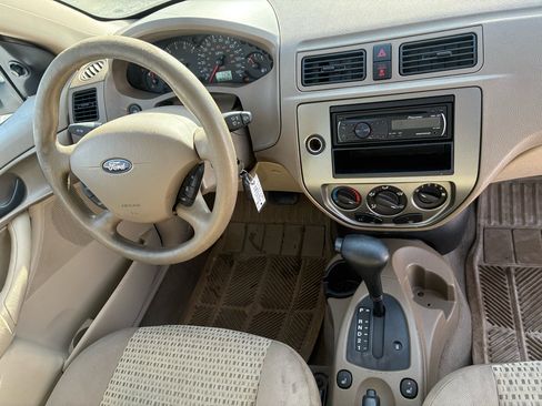 Used 2006 Ford Focus SE image 31