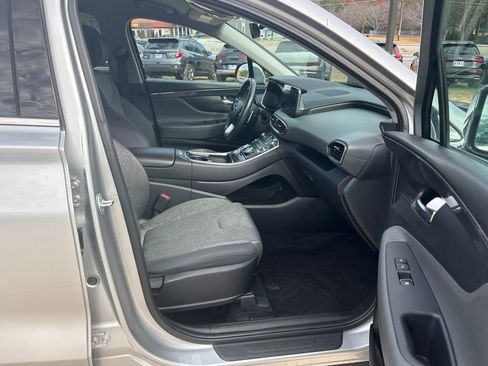 Used 2023 Hyundai Santa Fe SEL image 16