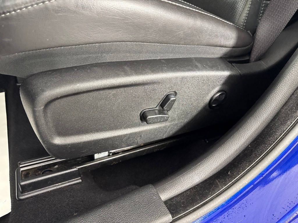 Used 2021 Dodge Charger SXT w/ Leather Interior Group RWD image 14