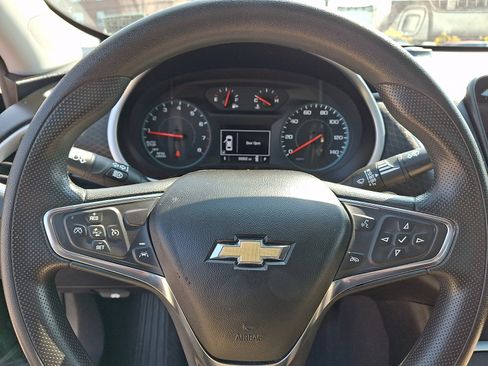 Used 2023 Chevrolet Malibu LT FWD image 18