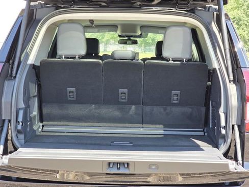 New 2026 Ford Expedition Active RWD image 9