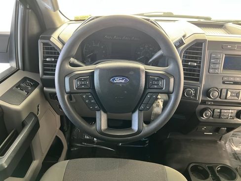 Used 2018 Ford F150 XL w/ Equipment Group 101A Mid AWD/4WD image 15