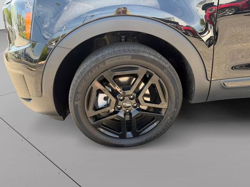 Certified 2024 Kia Telluride EX X-Line AWD/4WD image 9