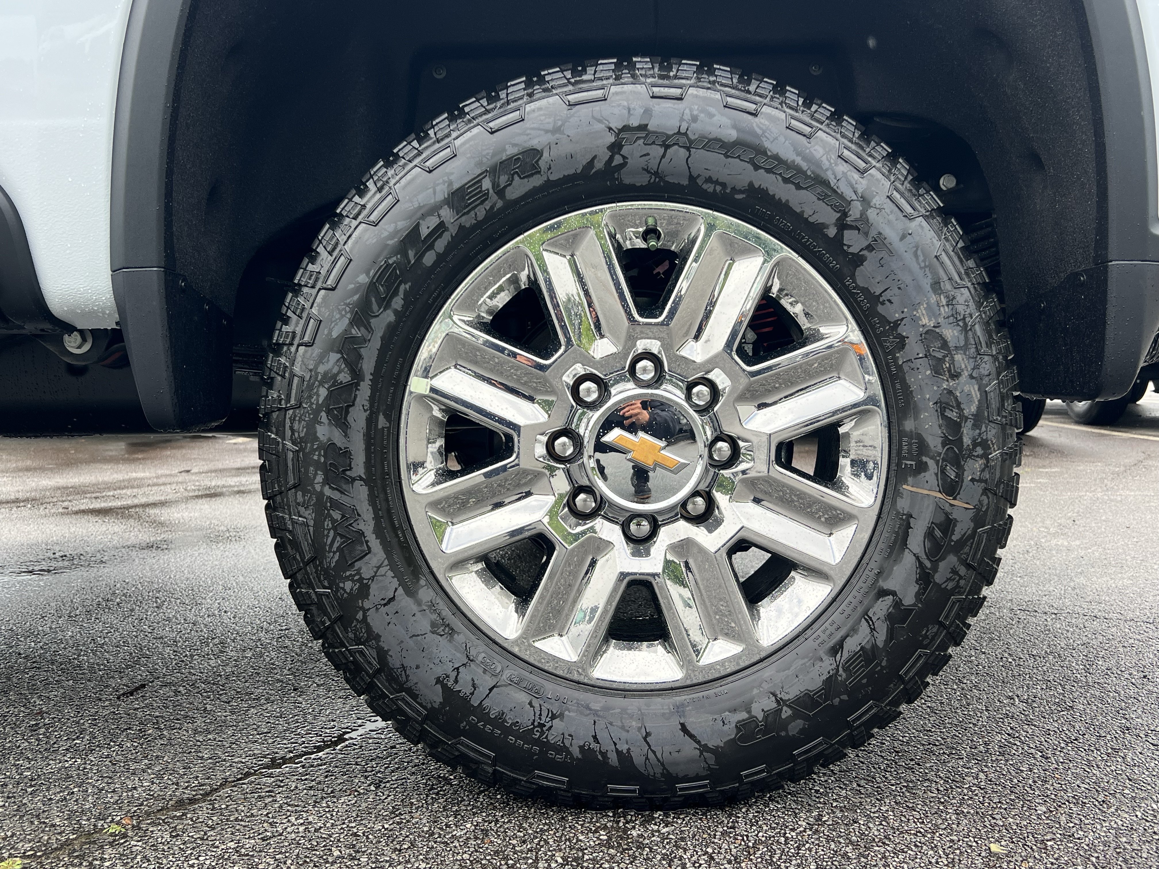 New 2026 Chevrolet Silverado 2500 High Country w/ High Country Premium Package AWD/4WD image 41