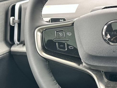 New 2026 Volvo EX30 Plus w/ Climate Package image 8