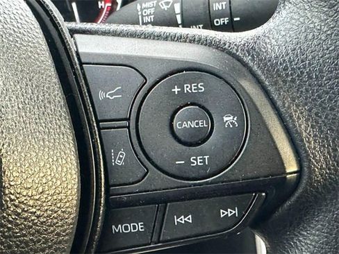 Used 2024 Toyota RAV4 XLE image 19