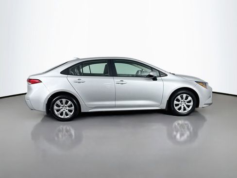 Used 2026 Toyota Corolla LE FWD image 4