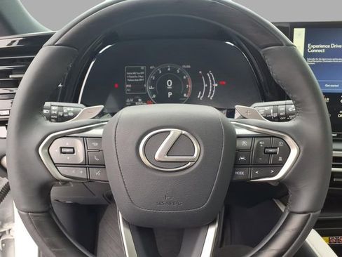 Certified 2024 Lexus RX 350 Premium w/ Accessory Package (Z1) image 18