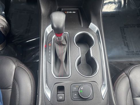 Used 2023 Chevrolet Traverse RS w/ LPO, Floor Liner Package image 32