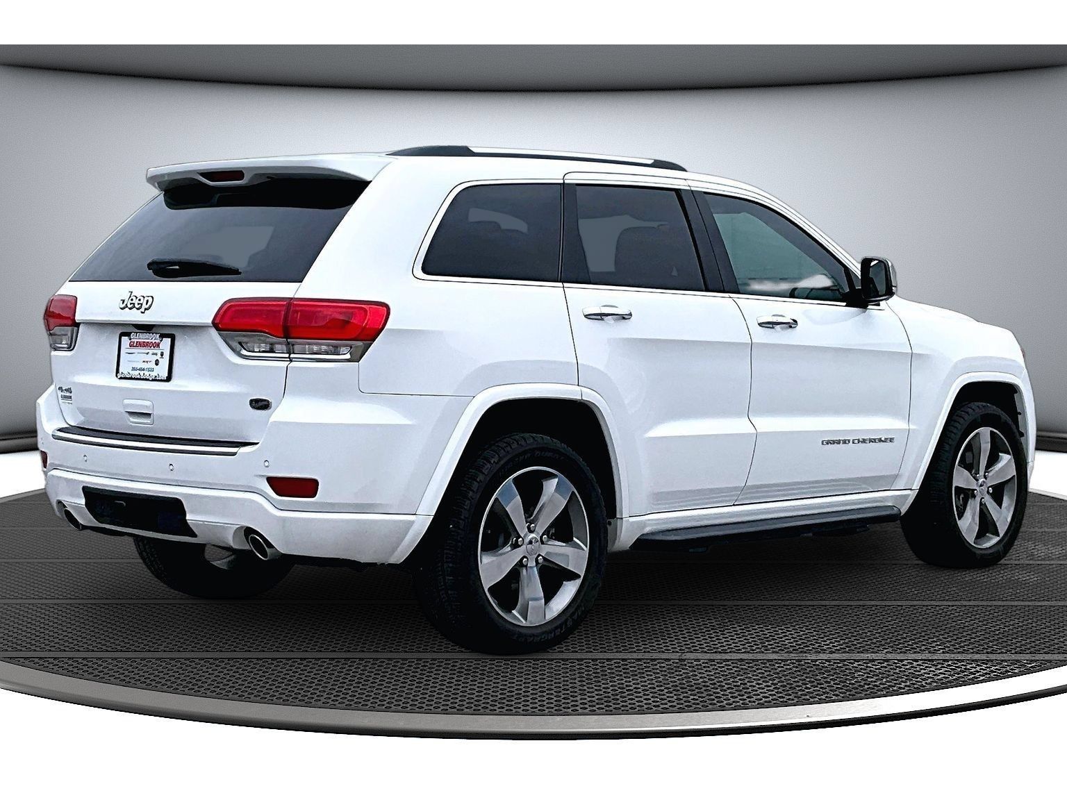 Used 2016 Jeep Grand Cherokee Overland AWD/4WD image 18