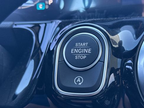 New 2026 Mercedes-Benz GLA 35 AMG 4MATIC image 30