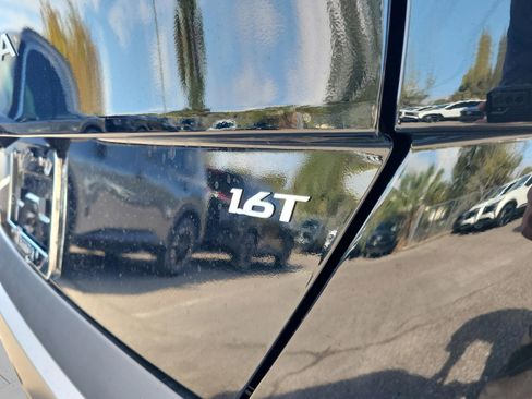 New 2026 Hyundai Kona SEL Premium image 7