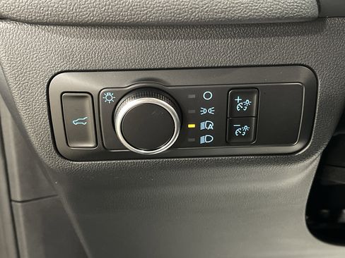 Used 2023 Ford Escape Active image 19