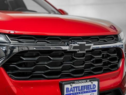 New 2026 Chevrolet Trax LT w/ Driver Confidence Package image 12