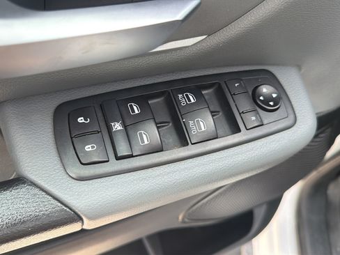 Used 2020 RAM 1500 Big Horn AWD/4WD image 18
