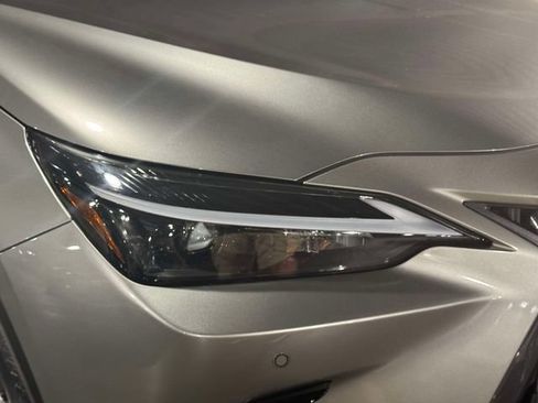 Used 2022 Lexus NX 350 AWD image 12