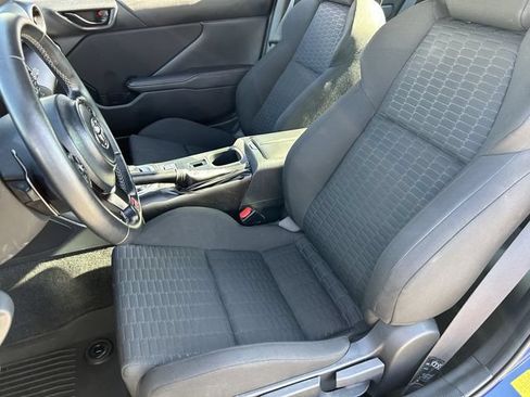 Used 2025 Toyota GR86 w/ ALL Weather Mat Package (TMS) RWD image 21