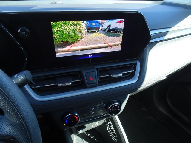 Used 2024 Chevrolet TrailBlazer LS FWD image 20