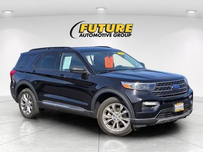 Certified 2022 Ford Explorer XLT w/ Equipment Group 202A