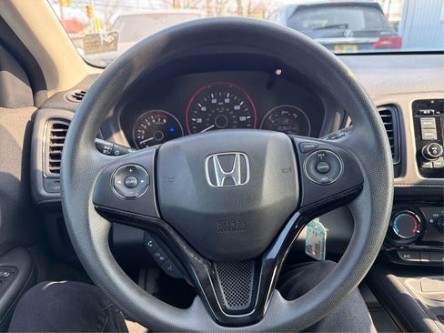 Used 2021 Honda HR-V LX image 20