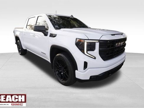 Used 2022 GMC Sierra 1500 Elevation image 1