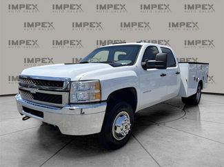 Used 2013 Chevrolet Silverado 3500 W/T image 1