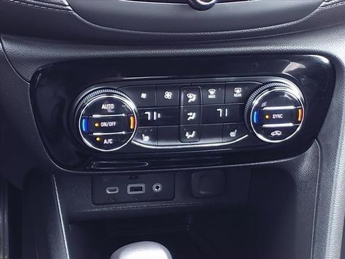Certified 2023 Buick Encore GX Essence w/ Advanced Technology Package image 19